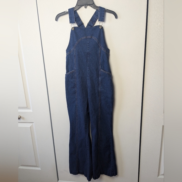 VINTAGE Nevada Overall Jeans Flare Leg Size 4 Stretch - Picture 1 of 14